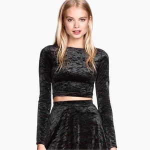 H&M Women's Velvet Long Sleeve Cropped Top